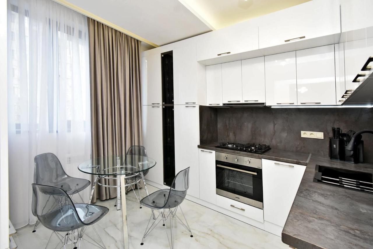 Apart House In Centr Koghbaci Strit يريفان المظهر الخارجي الصورة